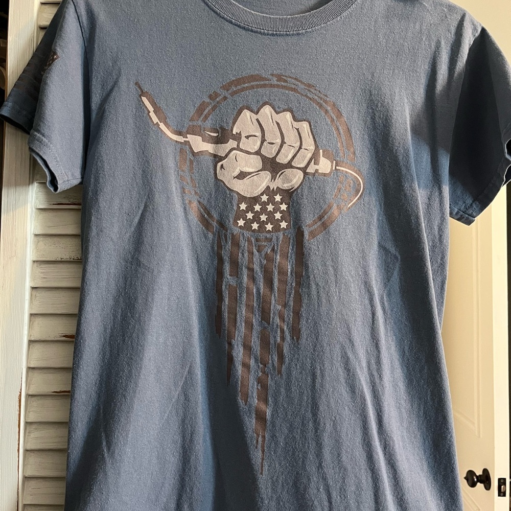Men’s Welding Graphic Tee with Fist & Flag Design - Blue